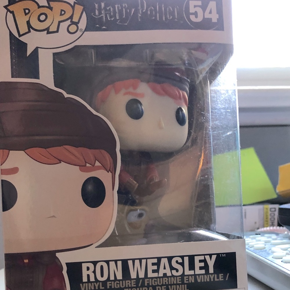 BNIB Harry Potter Ron Weasley Pop Funko Figure